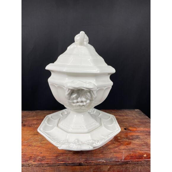 Vintage Red Cliff Ironstone Sauce Boat & Lid with Underplate (Grape) - Picture 4 of 10